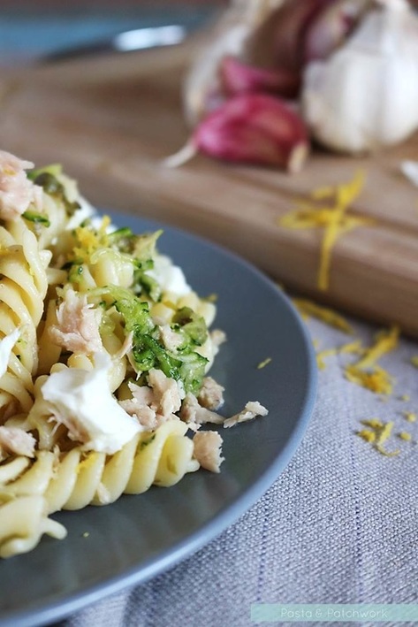 Herb & Lemon Pasta with Courgette, Tuna & Mozzarella | a recipe from the Pasta & Patchwork blog